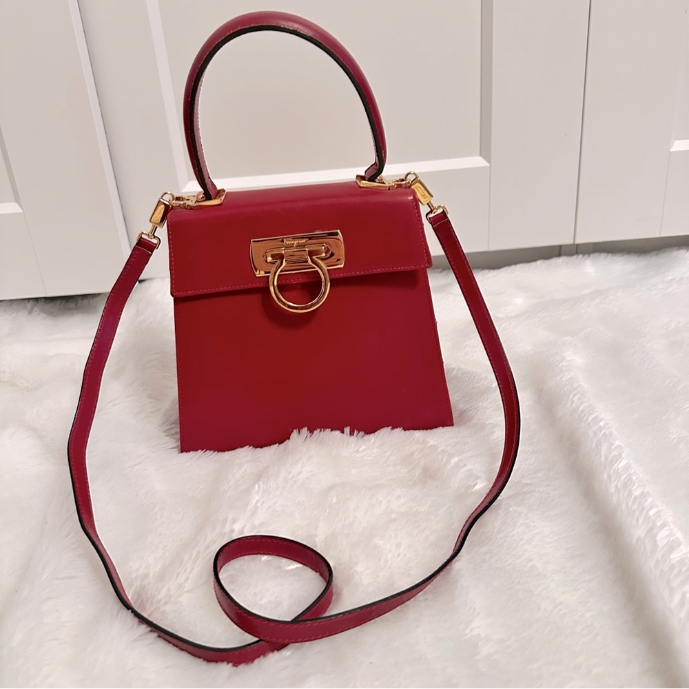 Ferragamo red vintage classic top handle two way bag leather cherry red